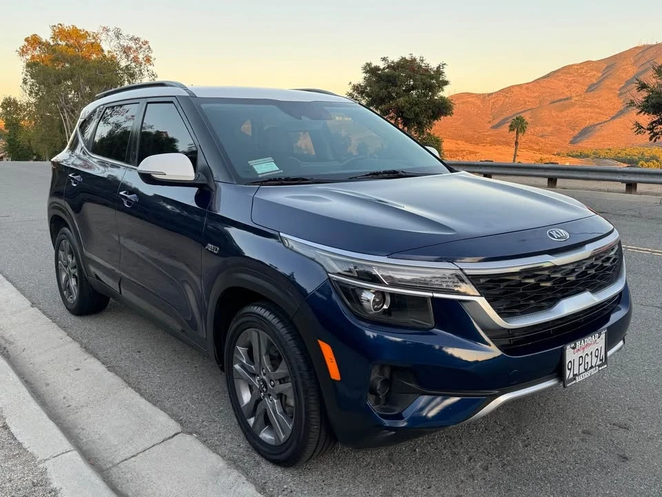 2021 Kia Seltos - Image 5 of 15