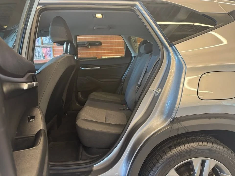 2021 Kia Seltos - Image 15 of 19