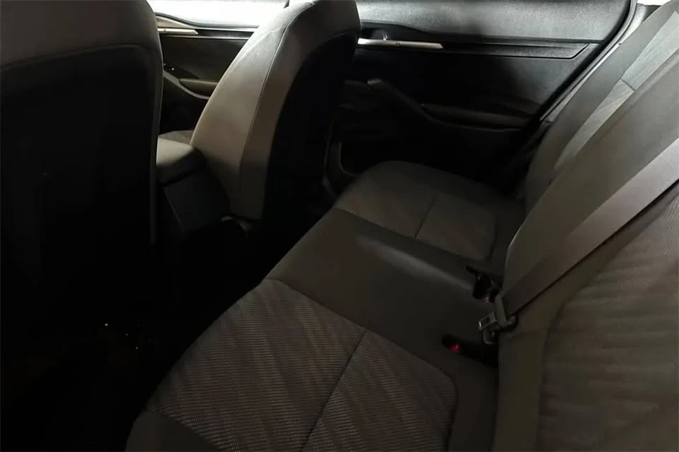 2021 Kia Seltos - Image 11 of 18