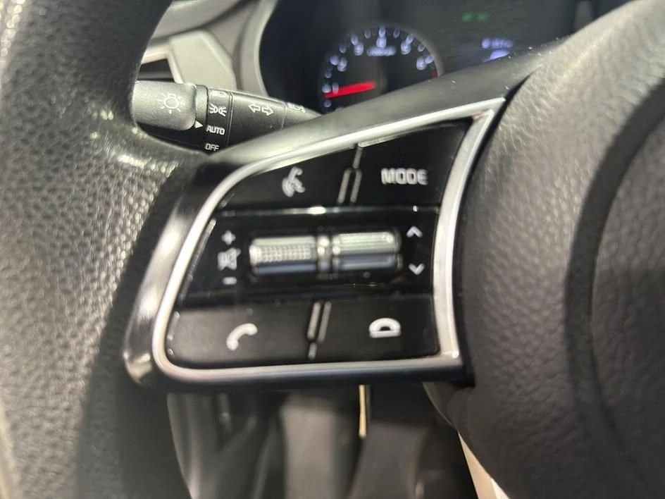 2021 Kia Seltos - Image 11 of 19