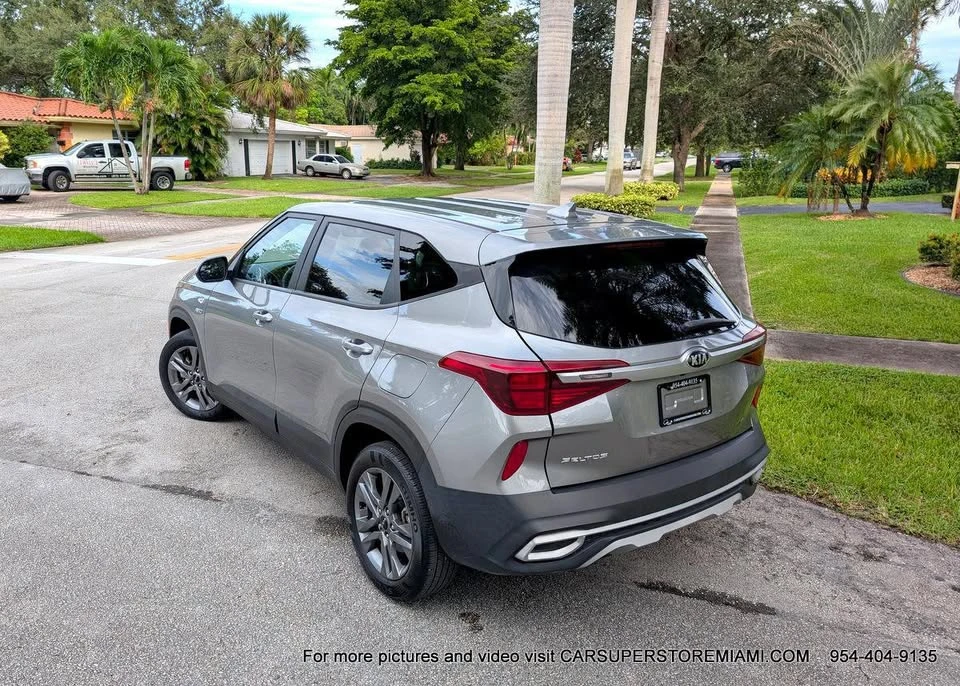 2021 Kia Seltos - Image 3 of 13