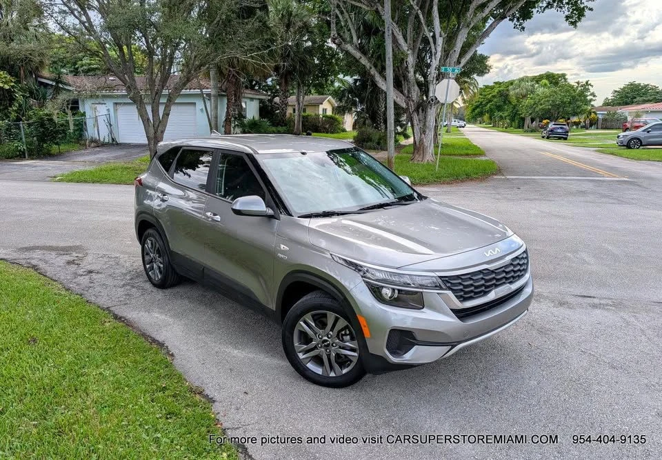 2021 Kia Seltos - Image 7 of 13