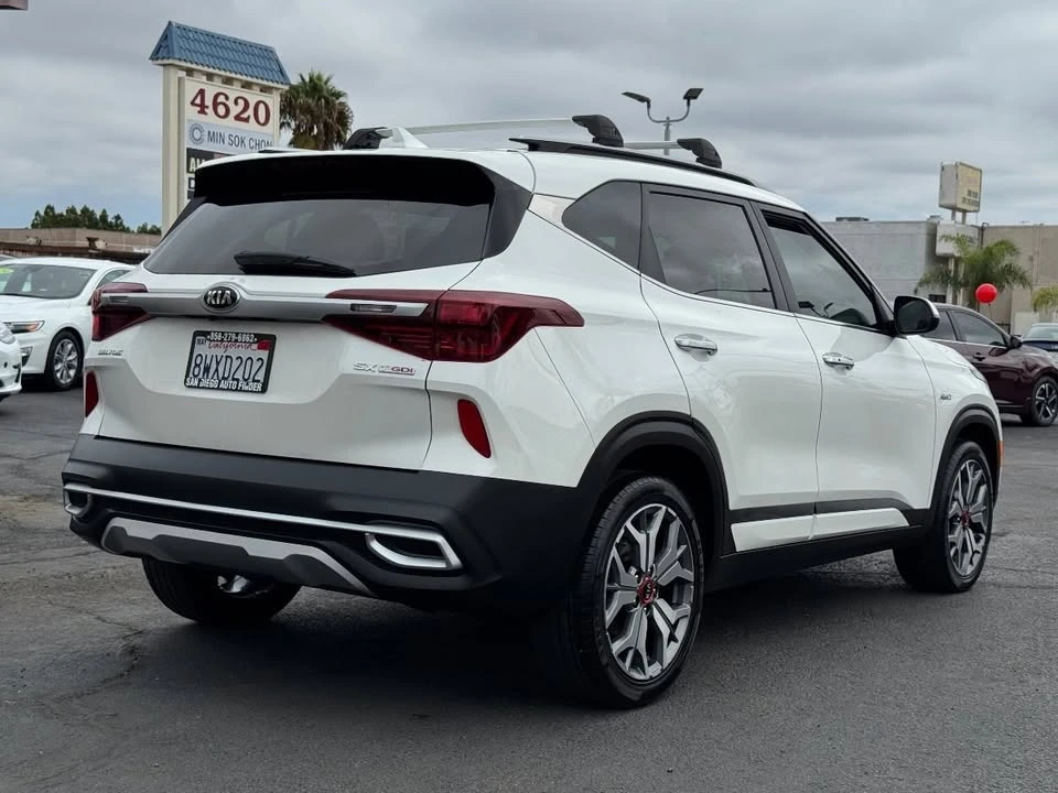 2021 Kia Seltos - Image 10 of 20