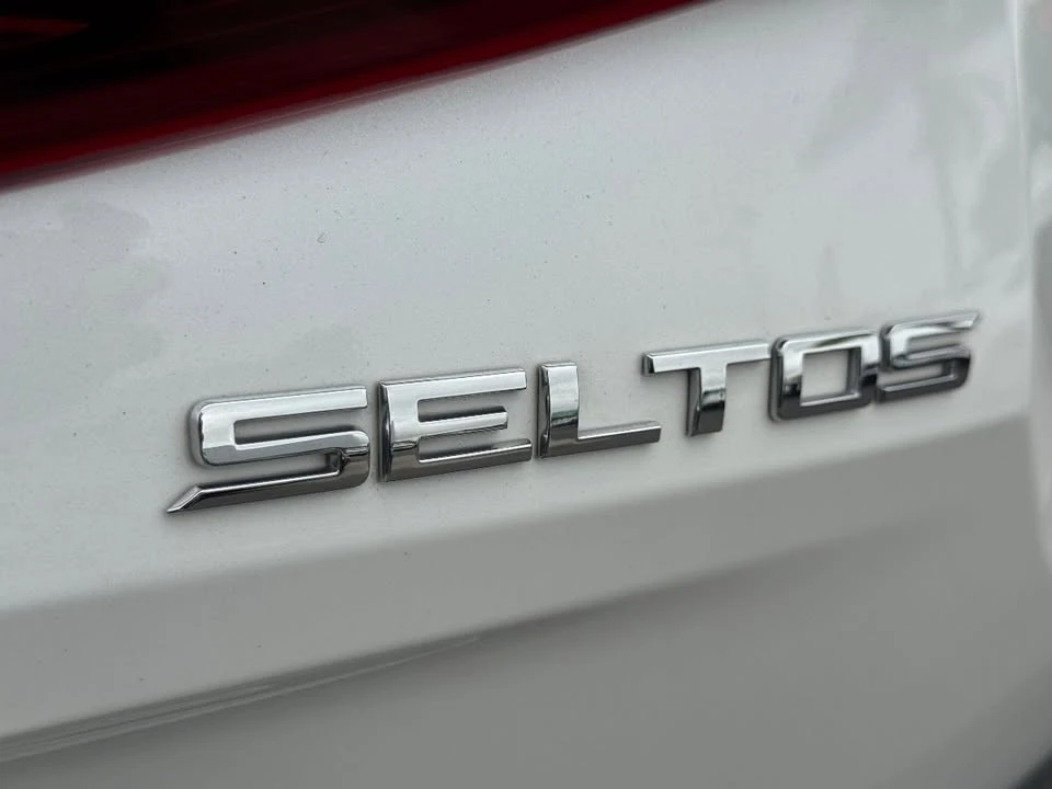 2021 Kia Seltos - Image 12 of 20