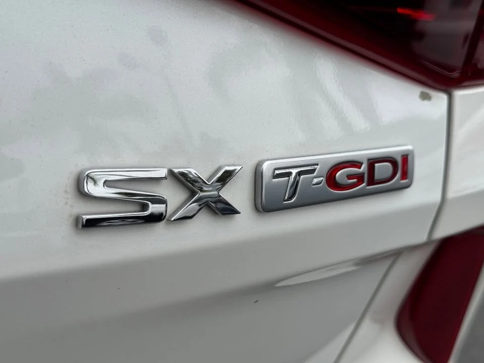2021 Kia Seltos - Image 11 of 20