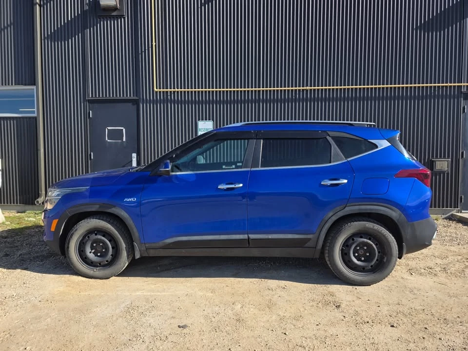 2021 Kia Seltos - Image 3 of 9