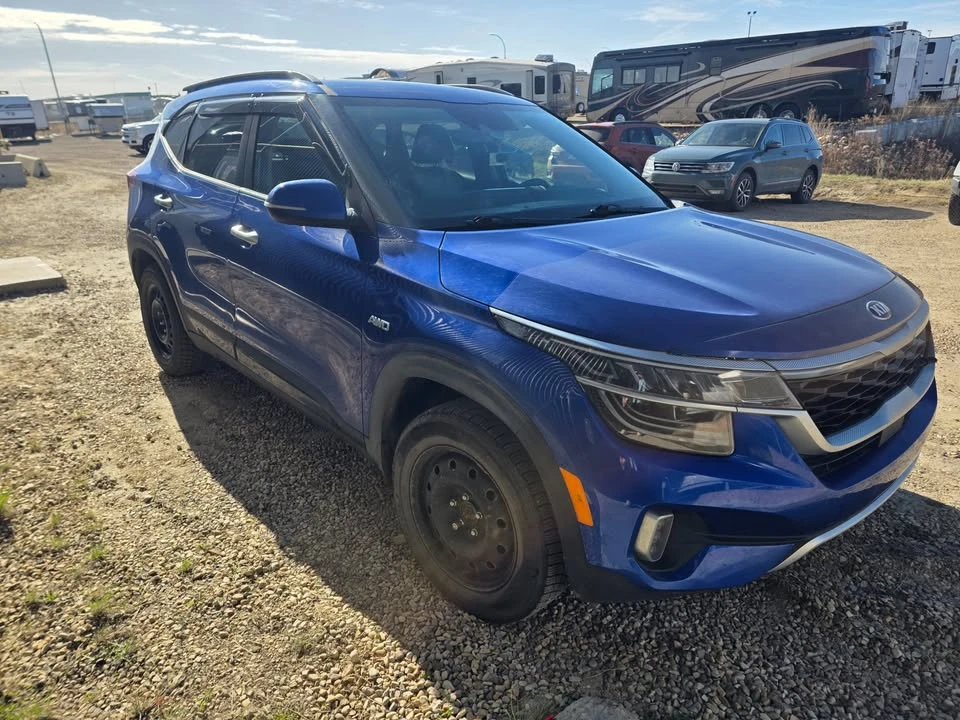 2021 Kia Seltos - Image 2 of 9