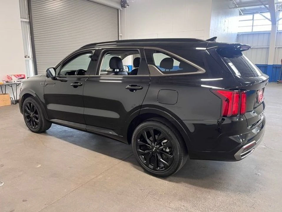 2021 Kia Sorento - Image 4 of 20