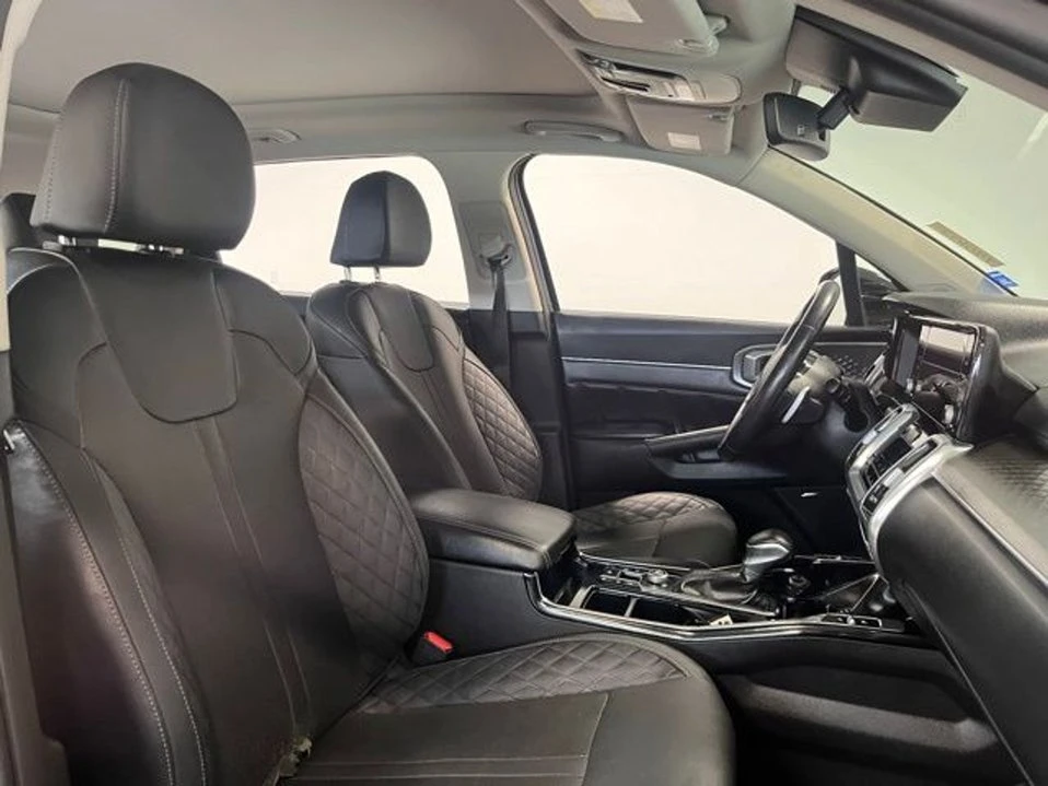 2021 Kia Sorento - Image 9 of 20
