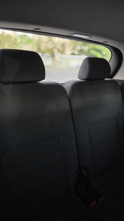 2021 Kia Sorento - Image 13 of 18