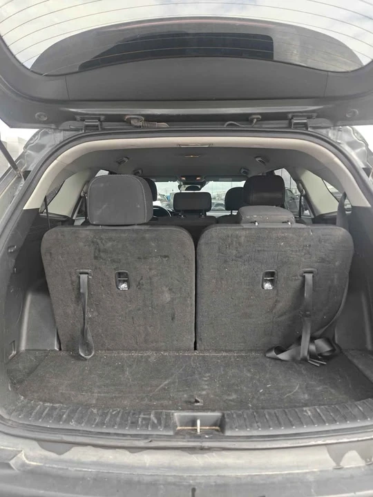 2021 Kia Sorento - Image 10 of 17