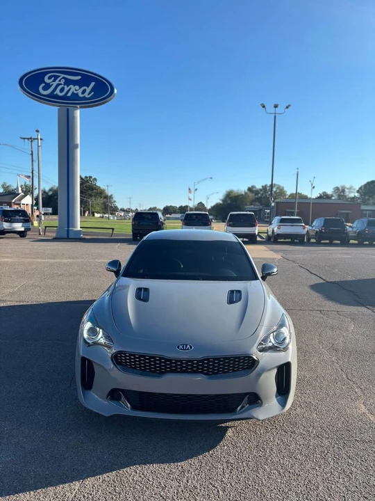 2021 Kia Stinger - Image 9 of 13