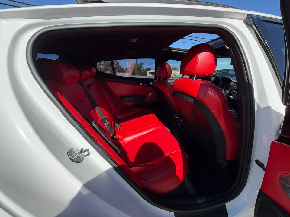 2021 Kia Stinger - Image 15 of 20