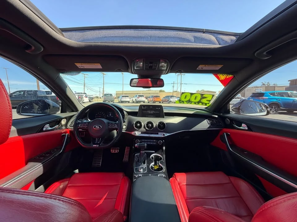 2021 Kia Stinger - Image 18 of 20