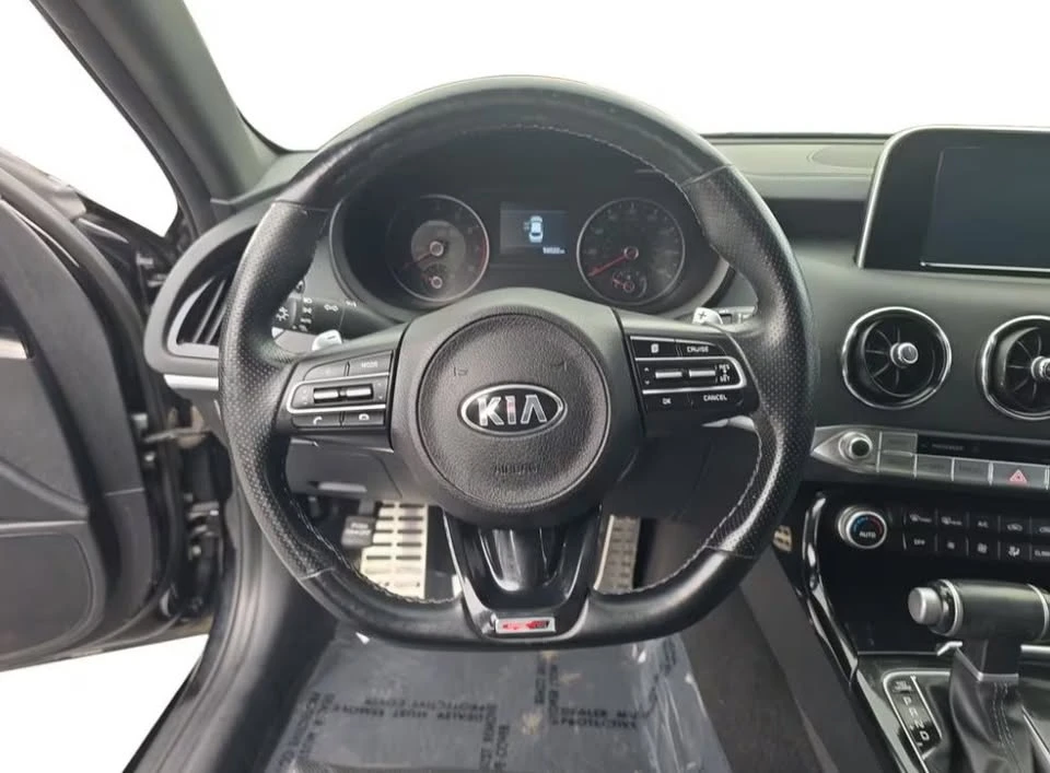 2021 Kia Stinger - Image 10 of 15