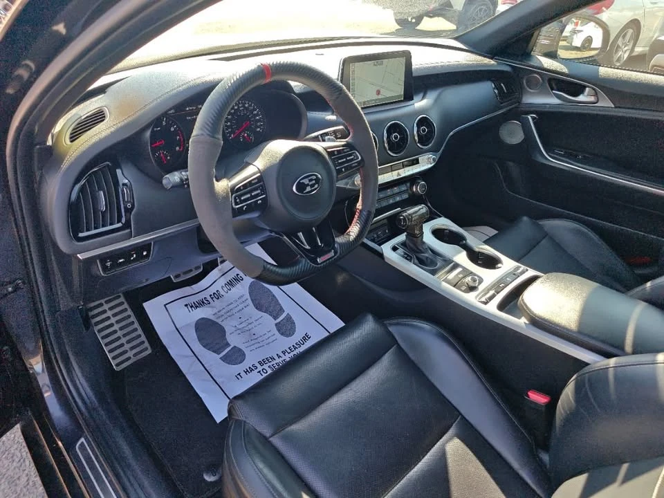 2021 Kia Stinger - Image 15 of 19