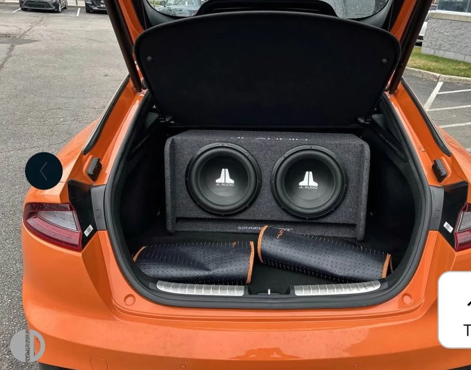 2021 Kia Stinger - Image 9 of 9