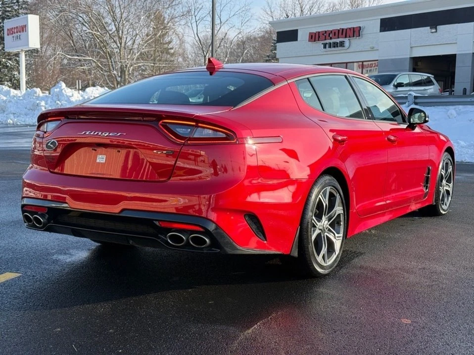 2021 Kia Stinger - Image 8 of 20