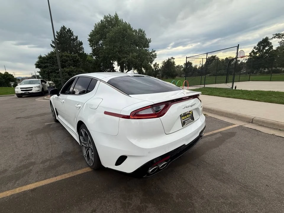 2021 Kia Stinger - Image 13 of 19