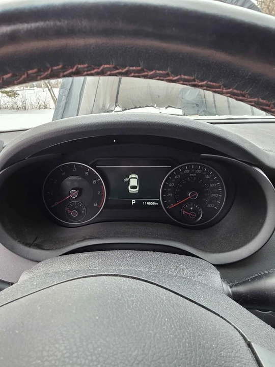 2021 Kia Stinger - Image 6 of 7