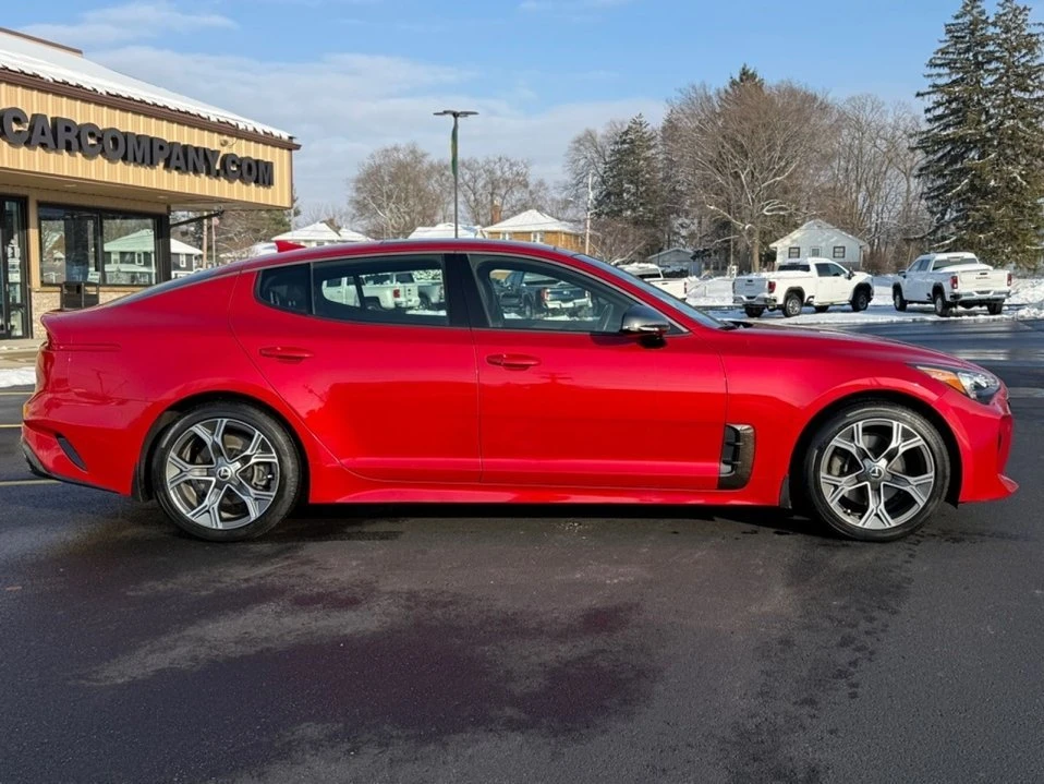 2021 Kia Stinger - Image 9 of 20
