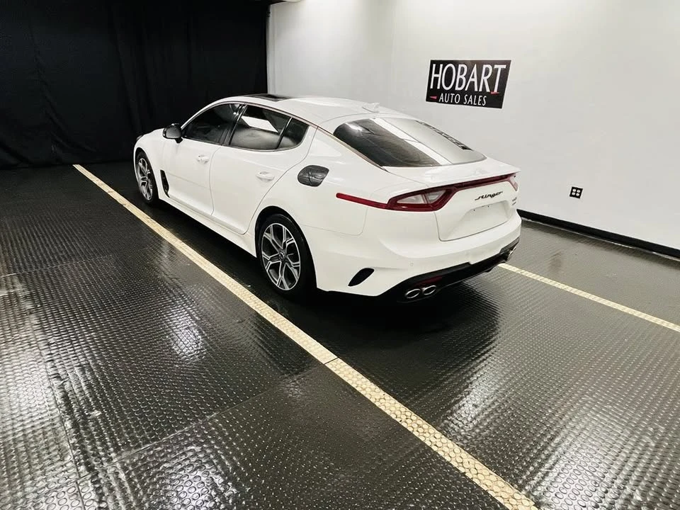 2021 Kia Stinger - Image 4 of 18