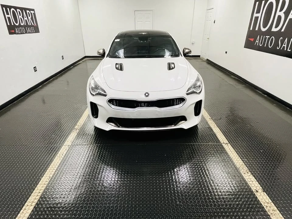 2021 Kia Stinger - Image 2 of 18