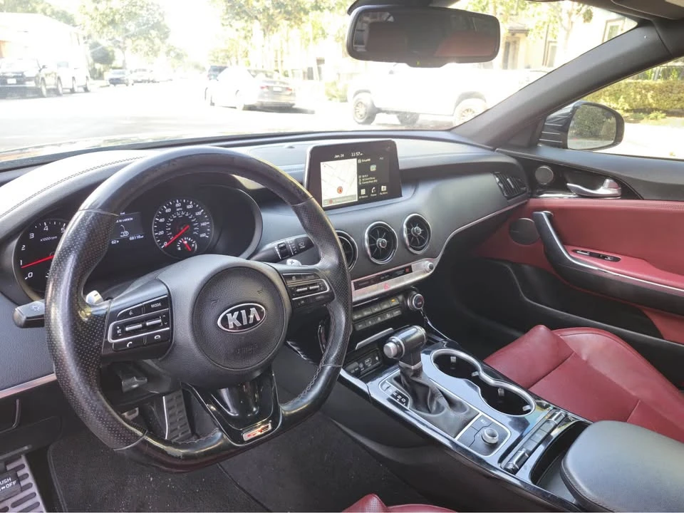 2021 Kia Stinger - Image 6 of 7