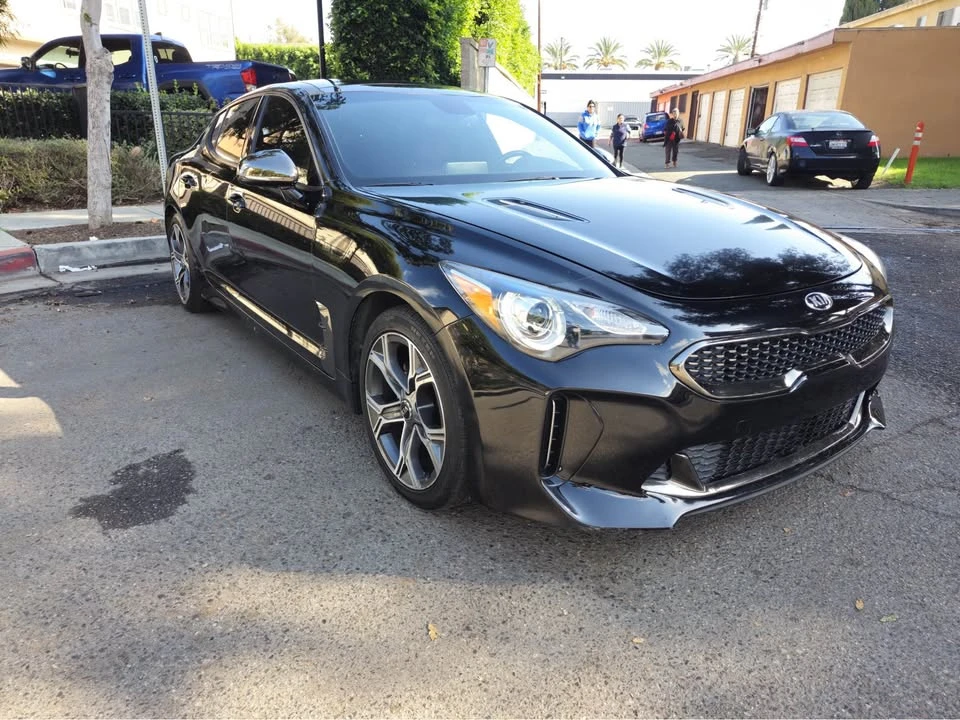 2021 Kia Stinger - Image 2 of 7