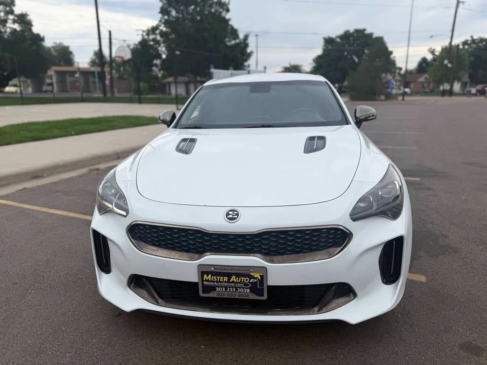 2021 Kia Stinger - Image 2 of 20