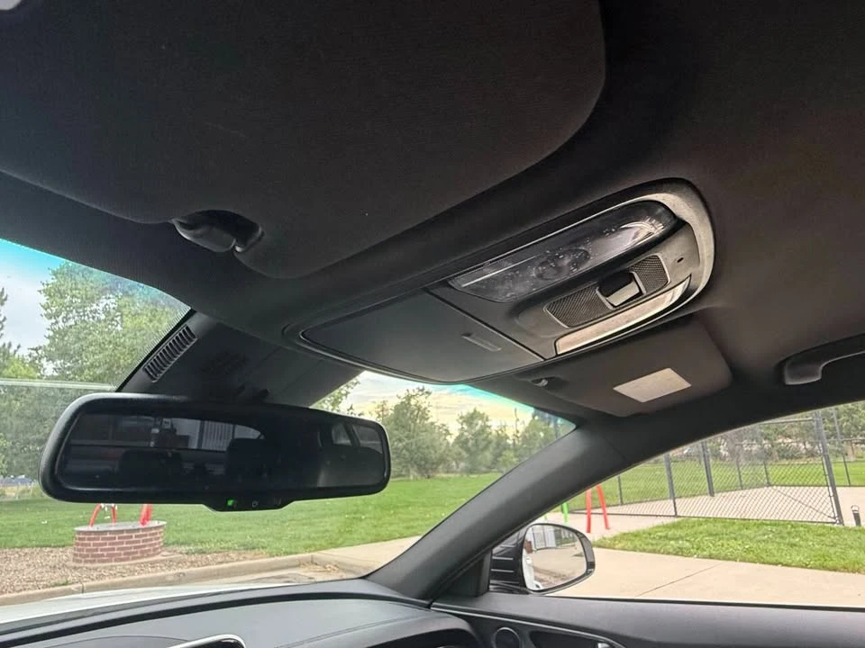 2021 Kia Stinger - Image 18 of 20