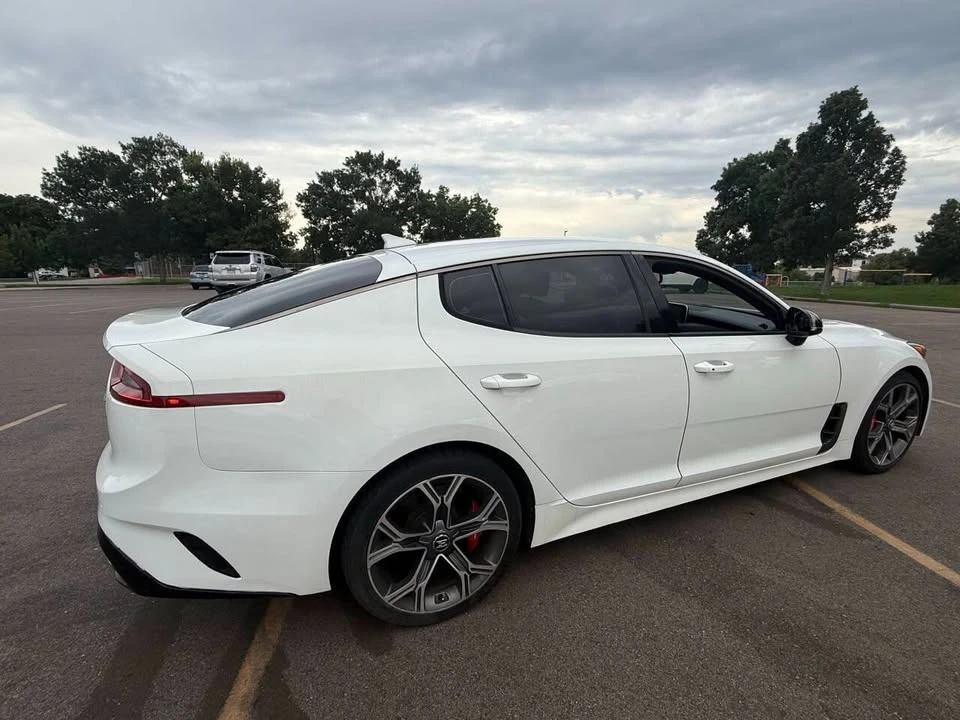 2021 Kia Stinger - Image 8 of 20