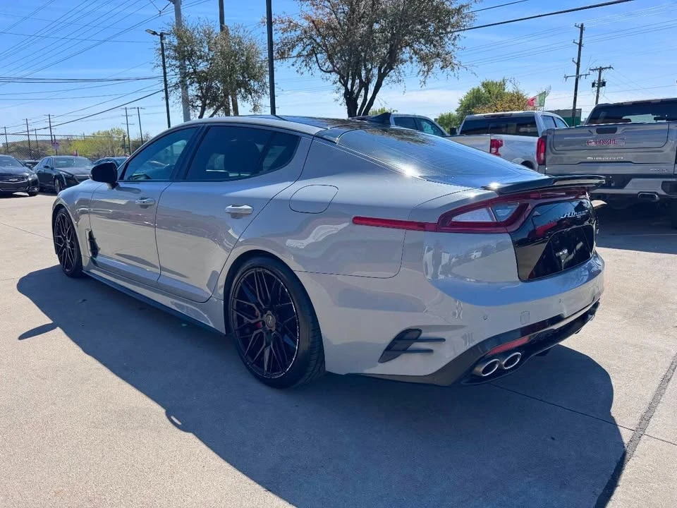2021 Kia Stinger - Image 3 of 10