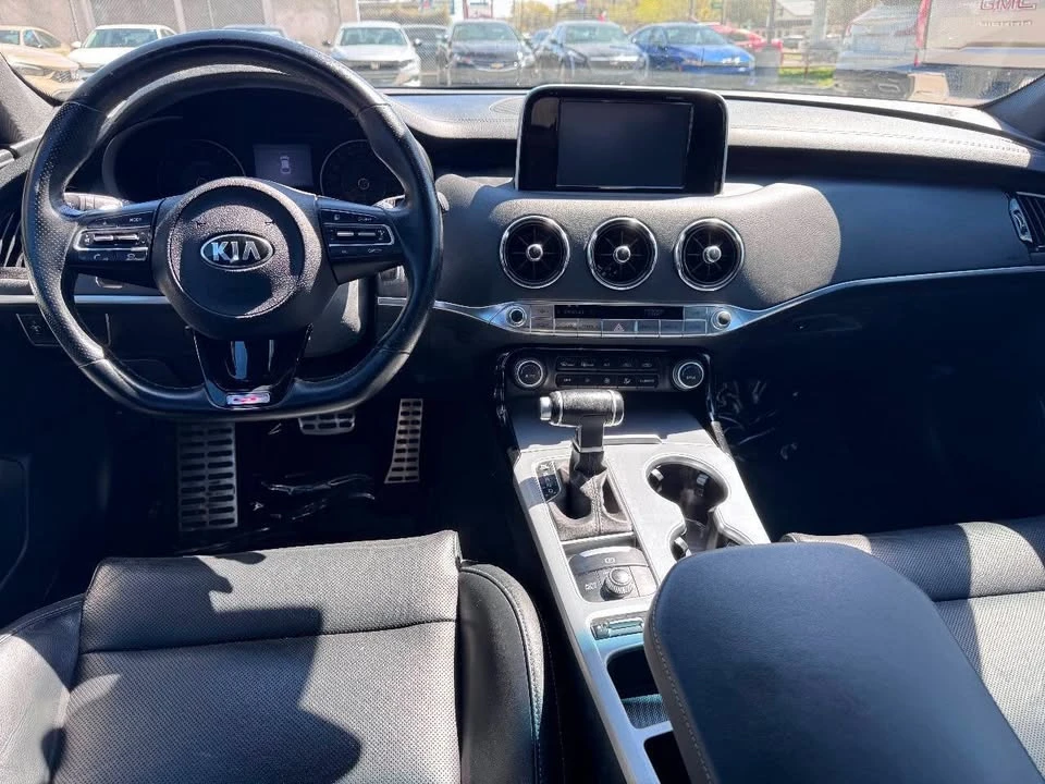 2021 Kia Stinger - Image 7 of 10