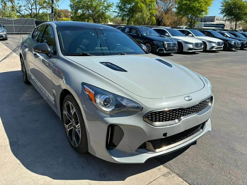 2021 Kia Stinger - Image 2 of 7