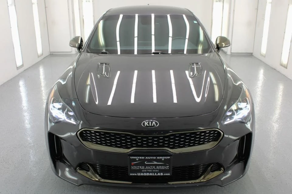 2021 Kia Stinger - Image 2 of 19