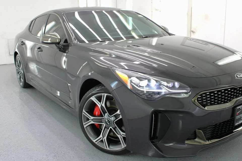2021 Kia Stinger - Image 13 of 19