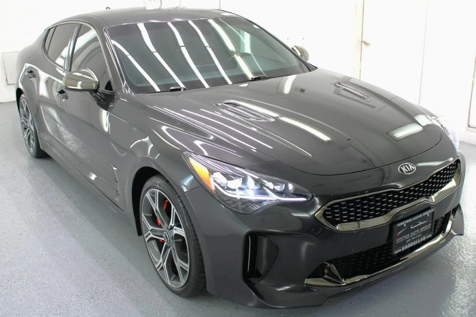 2021 Kia Stinger - Image 11 of 19