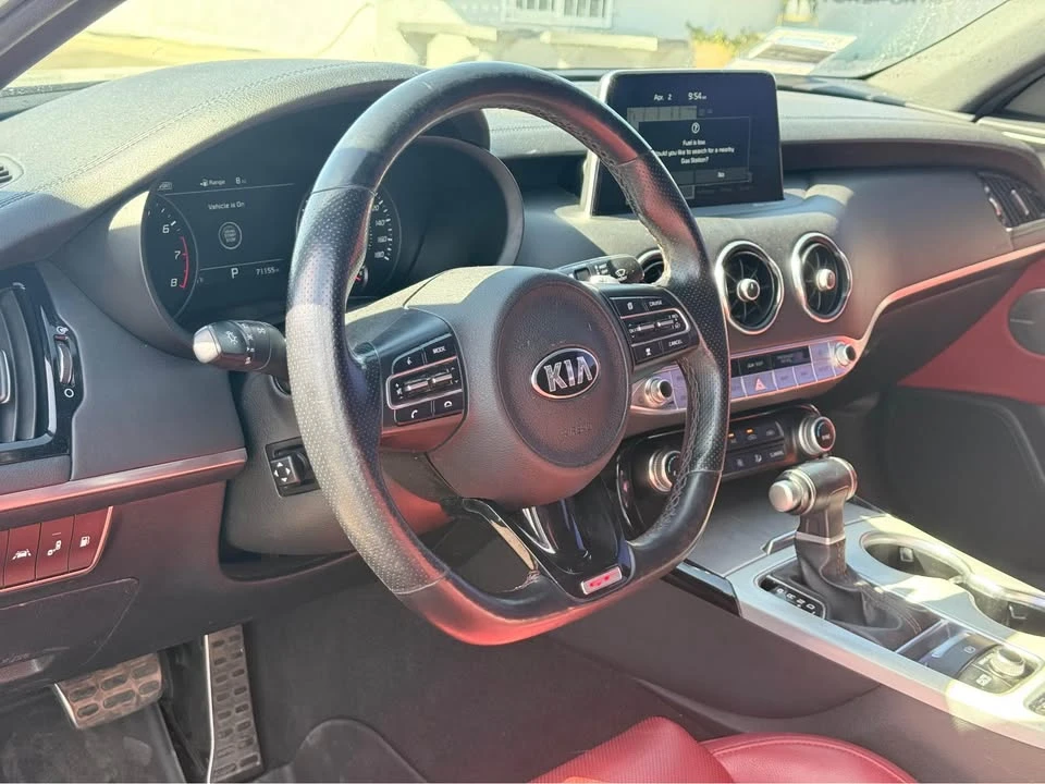 2021 Kia Stinger - Image 9 of 9