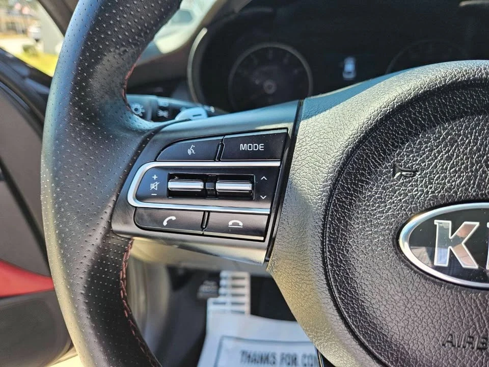 2021 Kia Stinger - Image 16 of 19