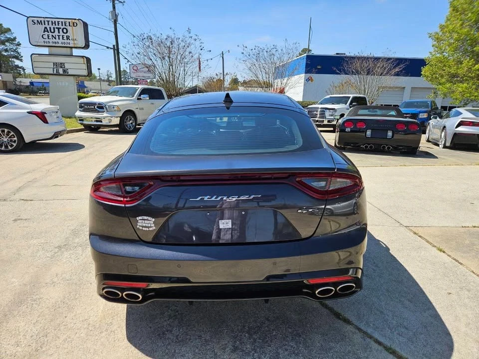 2021 Kia Stinger - Image 8 of 19