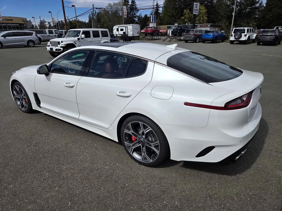 2021 Kia Stinger - Image 4 of 13
