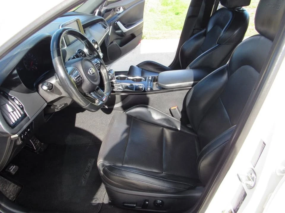 2021 Kia Stinger - Image 12 of 19