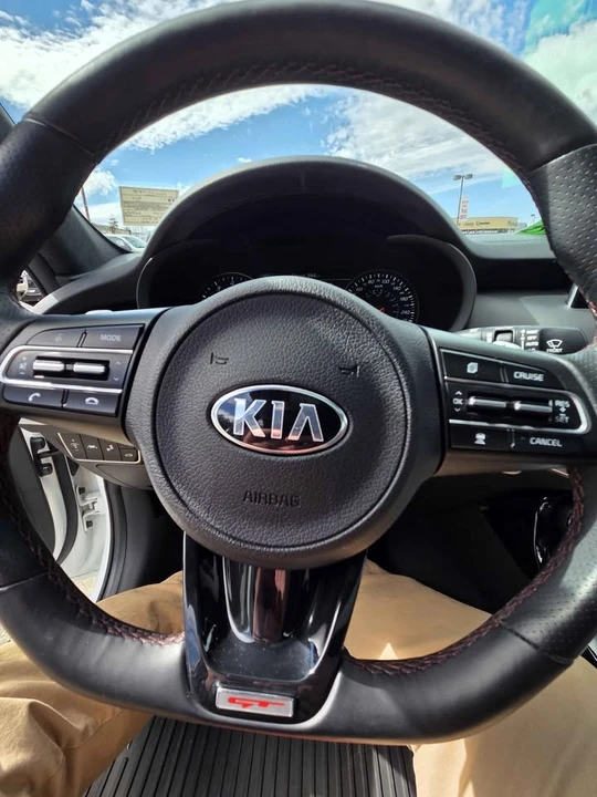 2021 Kia Stinger - Image 13 of 13