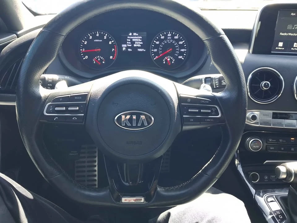 2021 Kia Stinger - Image 10 of 16