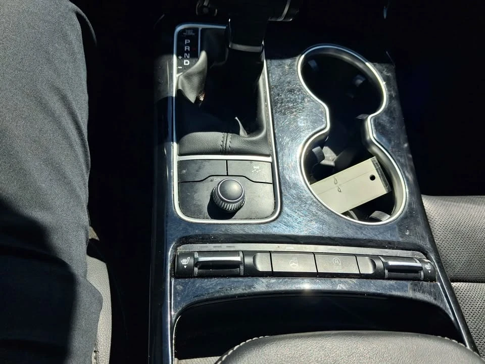 2021 Kia Stinger - Image 15 of 16