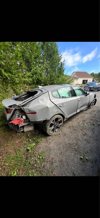 2021 Kia Stinger - Image 3 of 4