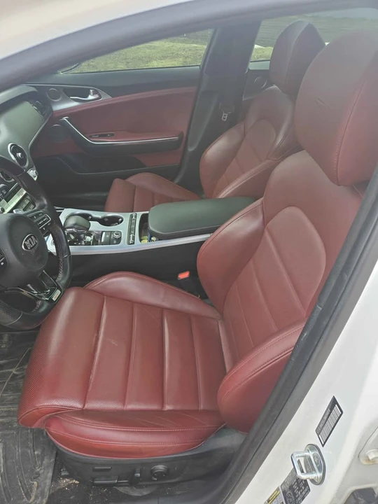 2021 Kia Stinger - Image 5 of 6
