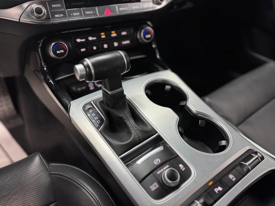 2021 Kia Stinger - Image 8 of 11