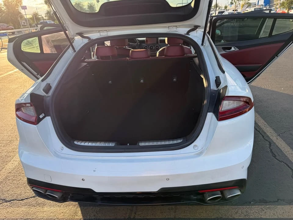 2021 Kia Stinger GT - Image 17 of 20